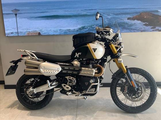 TRIUMPH BONNEVILLE SCRAMBLER 1200 XE TRIUMPH BONNEVILLE SCRAMBLER 1200 XE